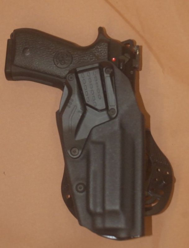 RADAR FONDINA PROFESSIONALE CONCEALMENT IN POLIMERO PER BERETTA 92 - 96 - 98