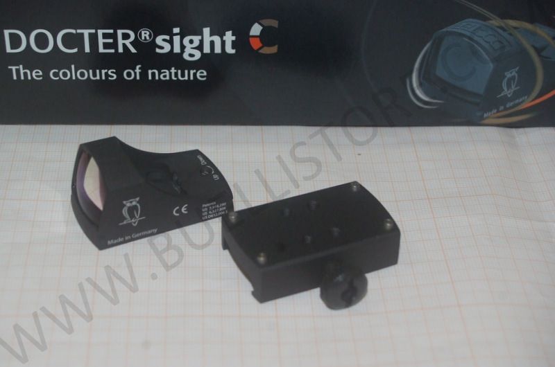 DOCTER SIGHT C NERO CON ATTACCO PER BASI WEAVER - NERO