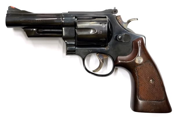 SMITH & WESSON 29 - 44 MAGNUM