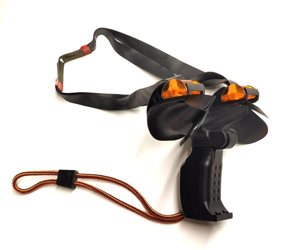 FIONDA SAUNDERS WRIST ROCKET WING FLAT BAND
