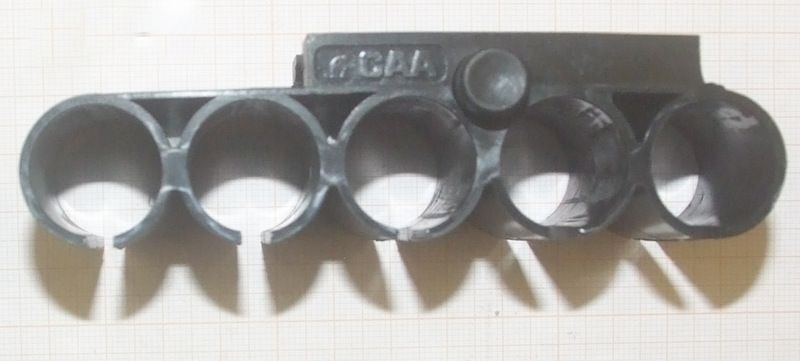 CAA PORTA CARTUCCE RIGIDO PER SLITTE WEAVER -PICATINNY CON 5 CELLE IN CAL.12