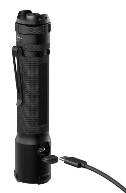 LEDLENSER TORCIA TAC7 R  - 3200 LUMEN - 370 M