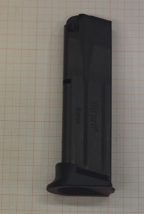 SIG SAUER CARICATORE 15 COLPI CALIBRO  9x21 PER SP2022