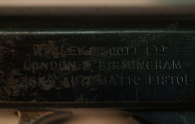 WEBLEY & SCOTT - PISTOLA SEMIAUTOMATICA CAL. 6.35
