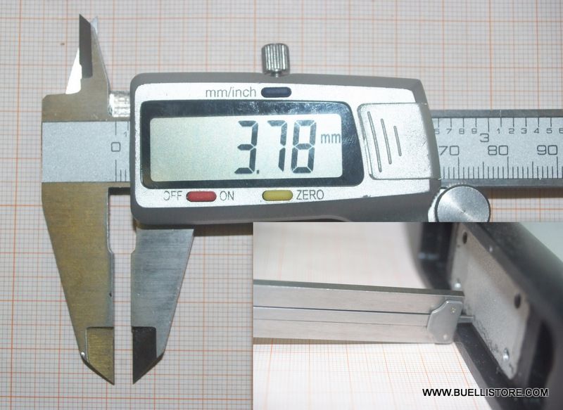 NASELLO IN SILICONE NERO