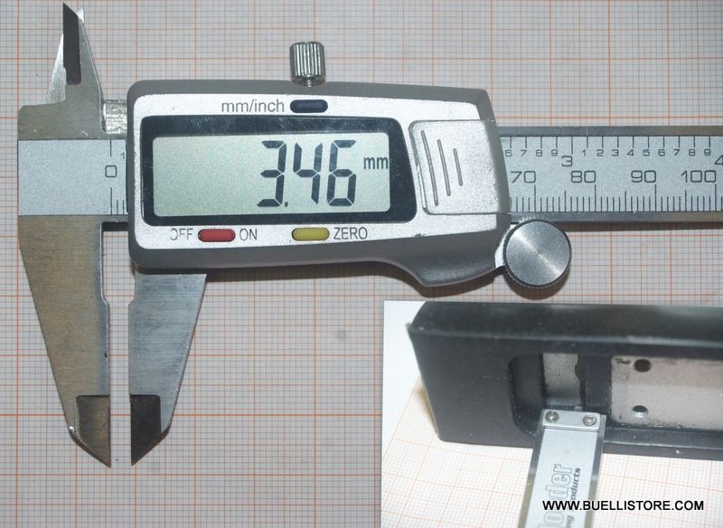 NASELLO IN SILICONE NERO