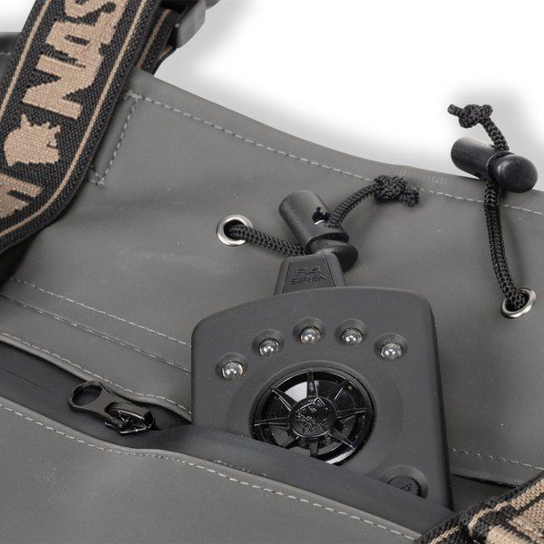 NASH WADERS PESCA SIZE 8 (EU 42)