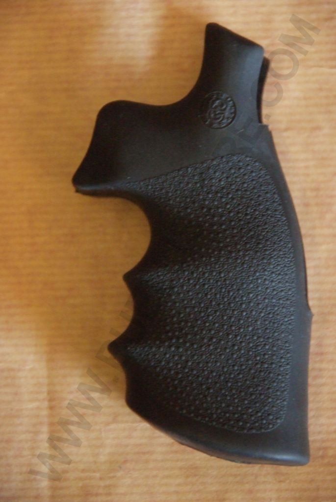 IMPUGNATURA MONOGRIP HOGUE ASSORBI RINCULO ANTISCIVOLO PER REVOLVER 