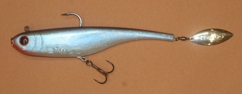 BIWAA DIVINATOR BIG 10'' 85 GRAMMI ROACH