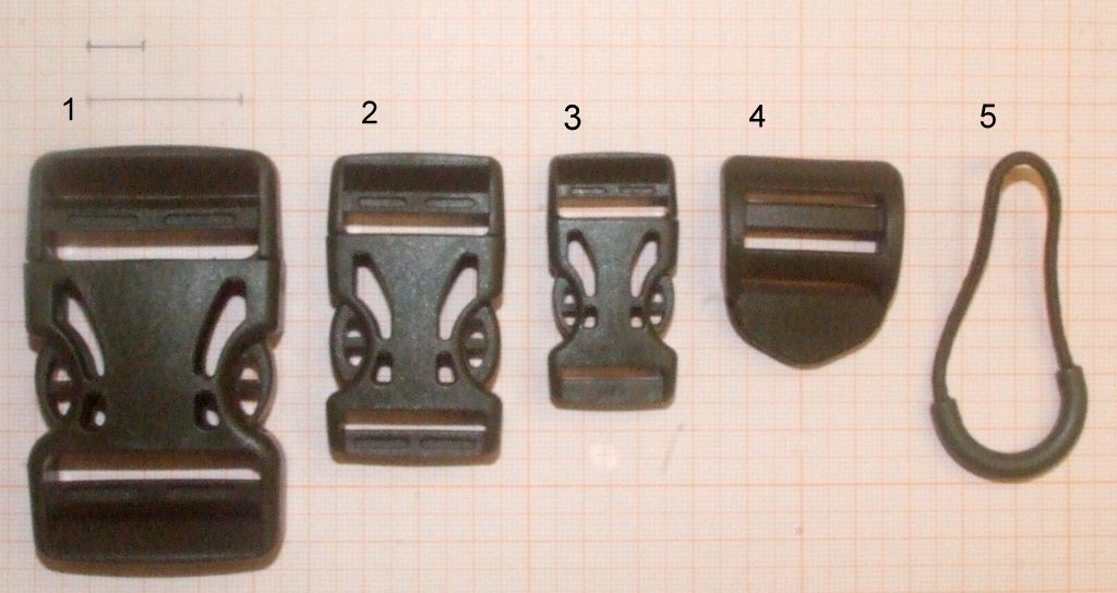 FIBBIA GROSSA IN PLASTICA N°1