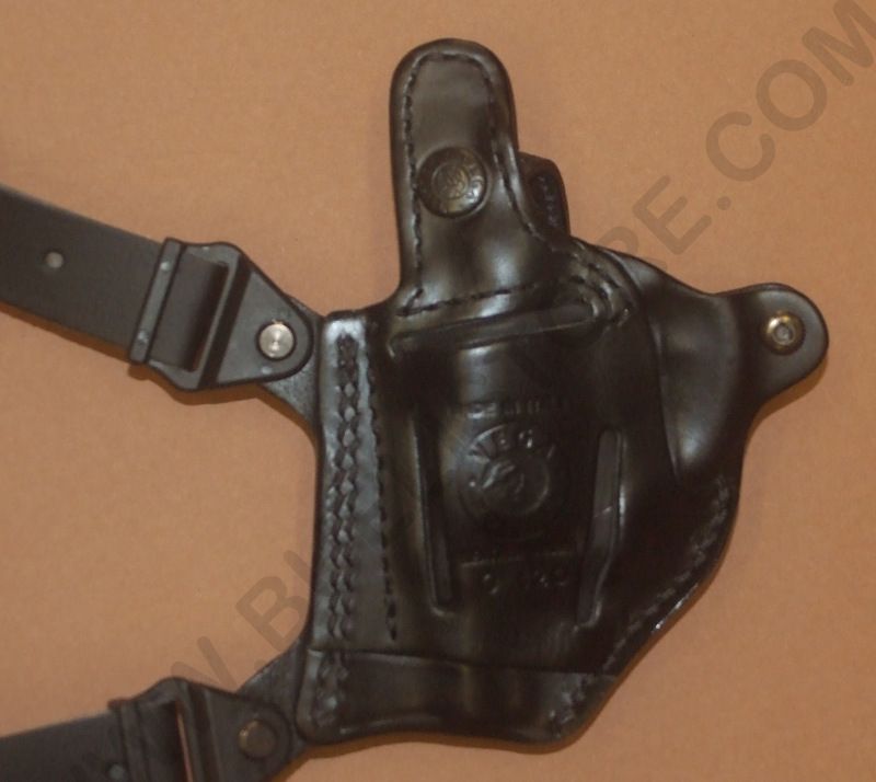 VEGA HOLSTER FONDINA ASCELLARE IN CUOIO PER REVOLVER 2'' CAL.38 / 357