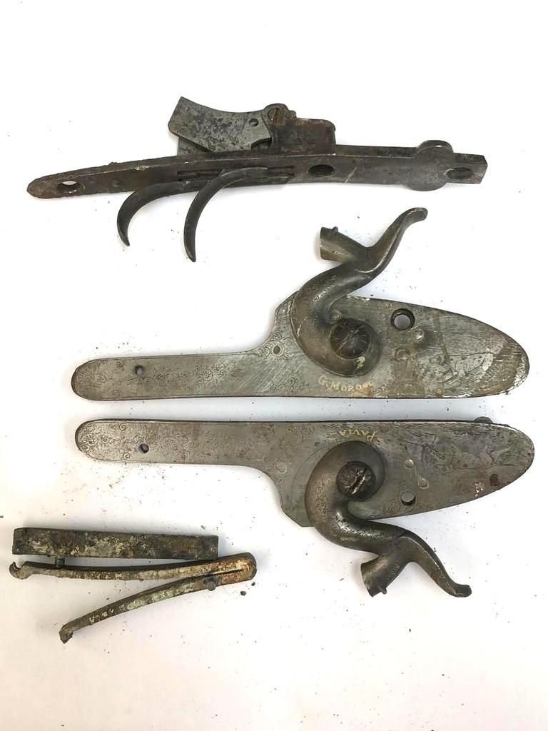 RESTAURO E RIMESSA A NUOVO DI ARMI E COMPONENTI
