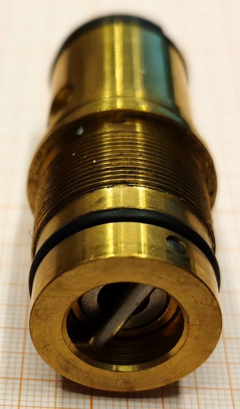 VALVOLA ANTERIORE SENZA MANOMETRO - PER CARABINE PCP - BSA BUCCANEER / GAMO COYOTE