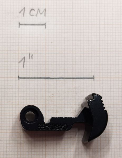 UMAREX  GANCIO DEL CARICATORE PER WALTHER P38