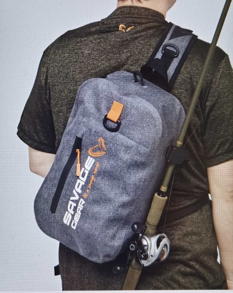 ZAINO DA PESCA AW SLING - SAVAGE GEAR