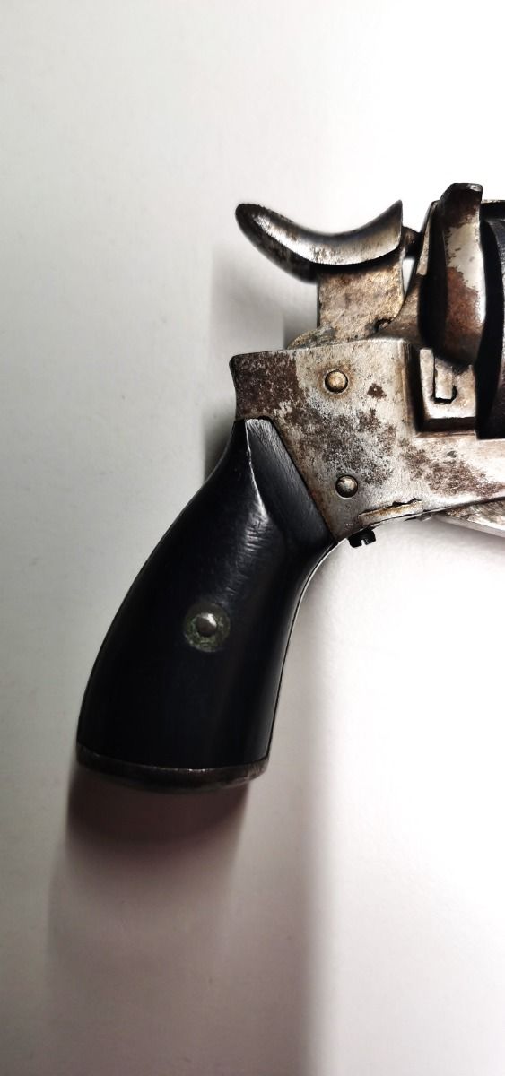 REVOLVER CAL 320 ANTICO