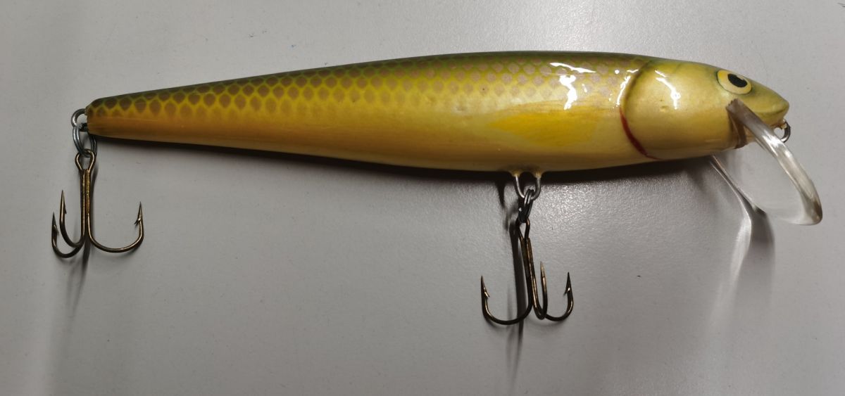 SALMO WHITEFISH 18CM 