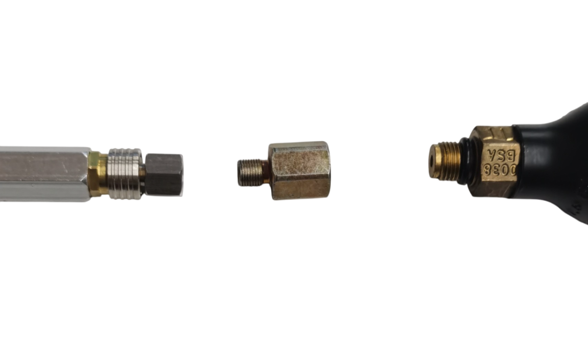 RACCORDO FRUSTA BOMBOLA SERBATOIO BSA 1/8