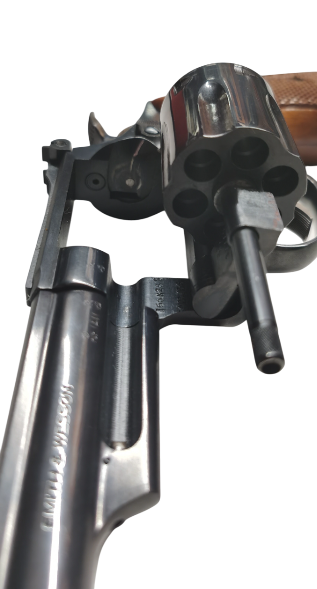 REVOLVER SMITH & WESSON MOD 19-5 COMBAT MAGNUM CAL.357 MAG