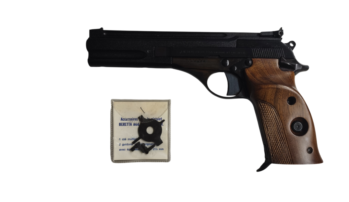 PISTOLA SEMIAUTOMATICA BERETTA MODELLO 76 CALIBRO 22 LR USATA