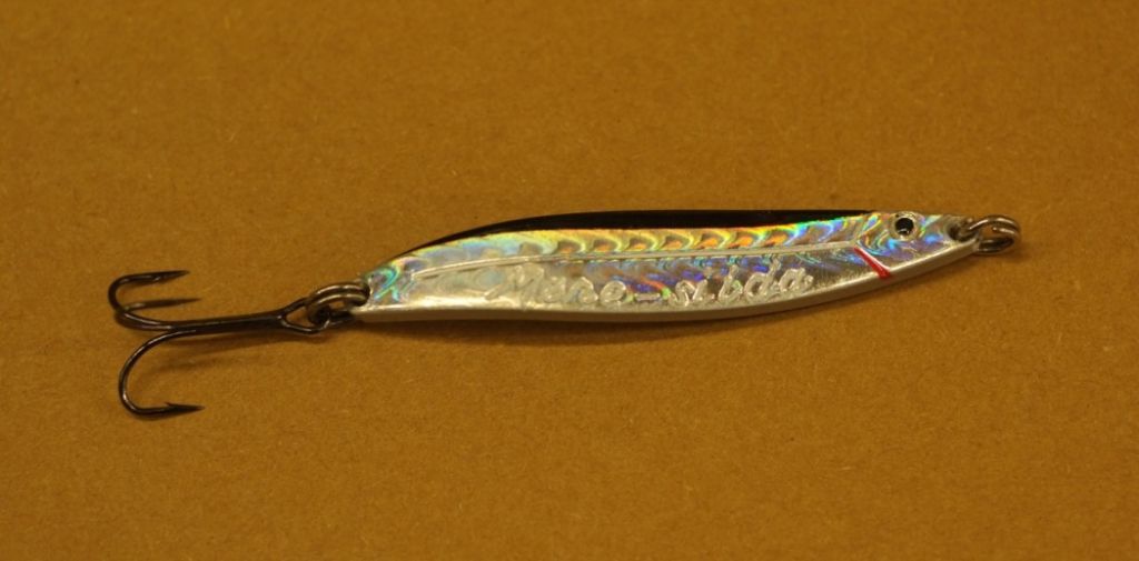 BLUE FOX ONDULATO MORESILDA 22G SILVER BLACK SQUAMATO