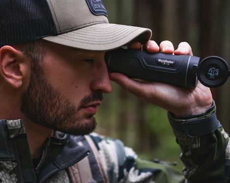 MONOCOLO TERMICO PICOLLO E COMPATTO BLAZESEEKER 207 1-8.8X - ATN