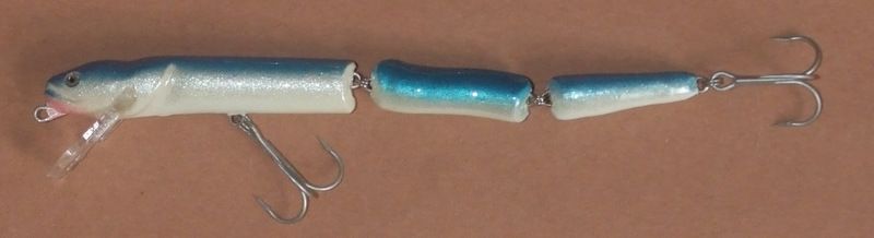 PELICAN CAMILLA 16 CM GALLEGGIANTE AA