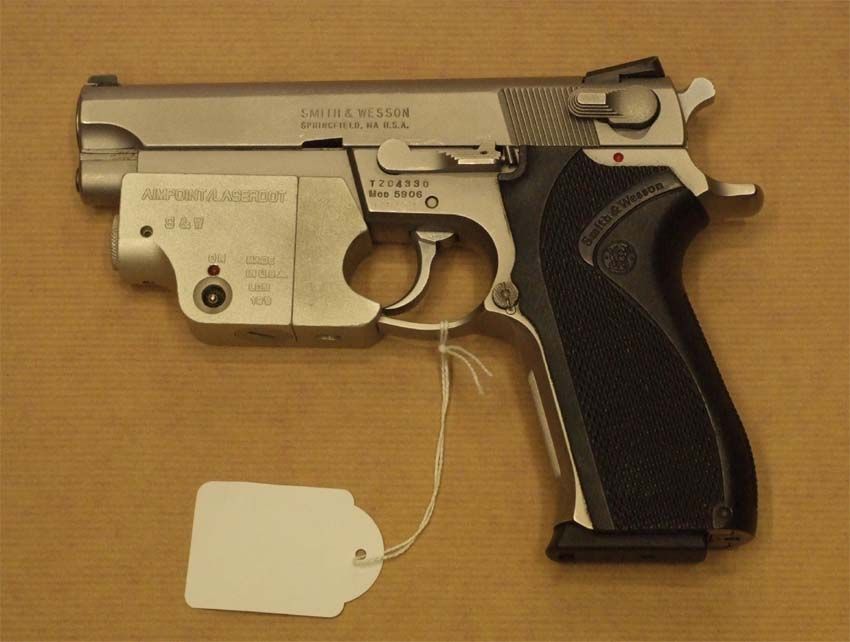 SMITH & WESSON MOD.5906 CAL9X21