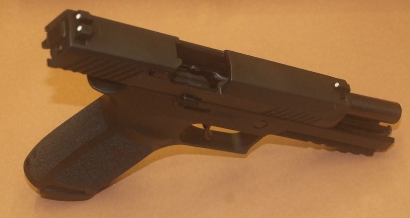 SIG SAUER P320 CAL. 9X21 - USATA 