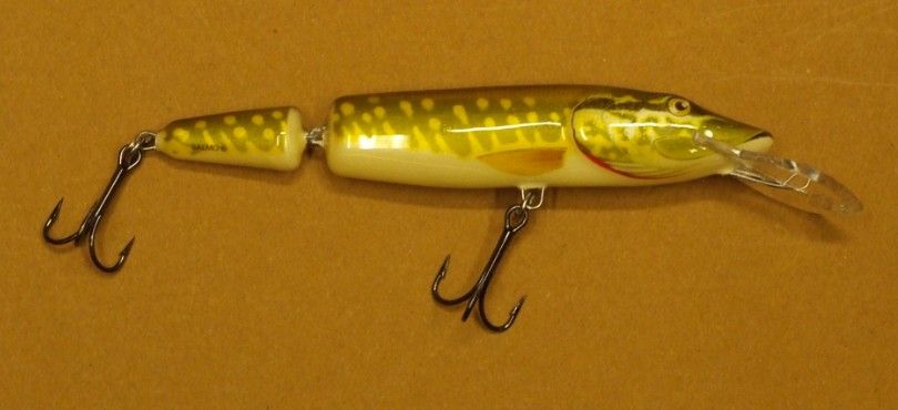 SALMO PIKE JDR 13 COL:PE