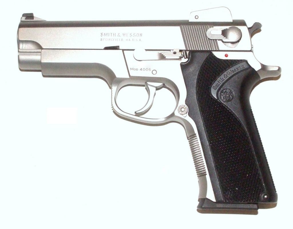 SMITH & WESSON - MODELLO 4006 CAL. 40 S&W - PISTOLA  USATA