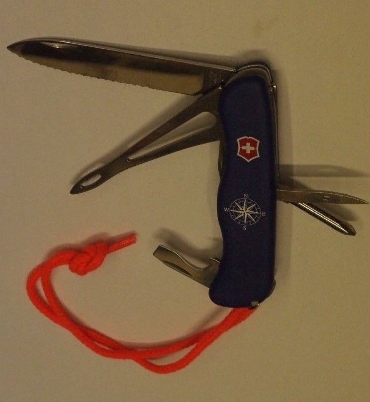 VICTORINOX HELMSMAN V-0.8993.SW2