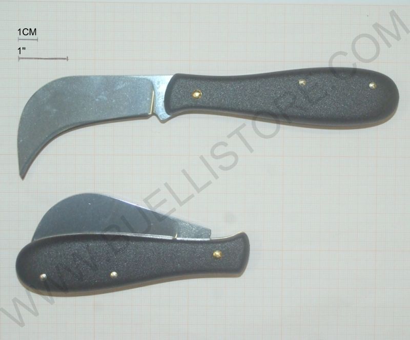 VICTORINOX RONCOLA CHIUDIBILE CON MANICO IN PLASTICA NERO