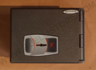 MINI CASSAFORTE A CHIAVE PER AUTO H 110 X L 130 X P 170 CS/0