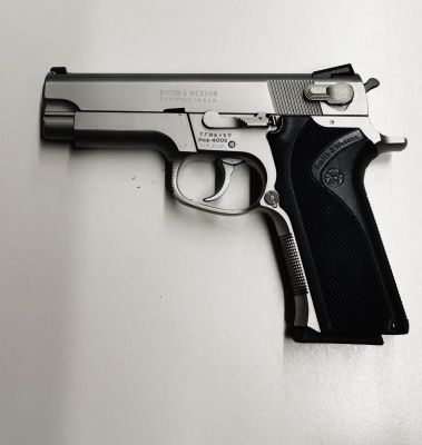 SMITH E WESSON MODELLO 4006 CAL.40-PISTOLA USATA