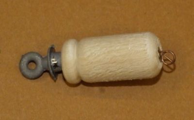 RICHIAMO ALLODOLA IN LEGNO CON VITE - COD:A08