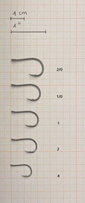 BESTHOOK AMI CON OCCHIELLO E ARDIGLIONE MODELLO 006